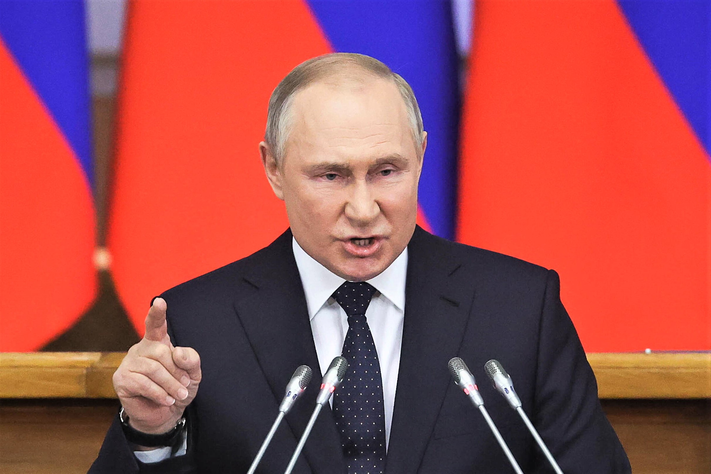 Wladimir Putin droht mit Drittem Weltkrieg - Plant Russland eine neue Großoffensive?