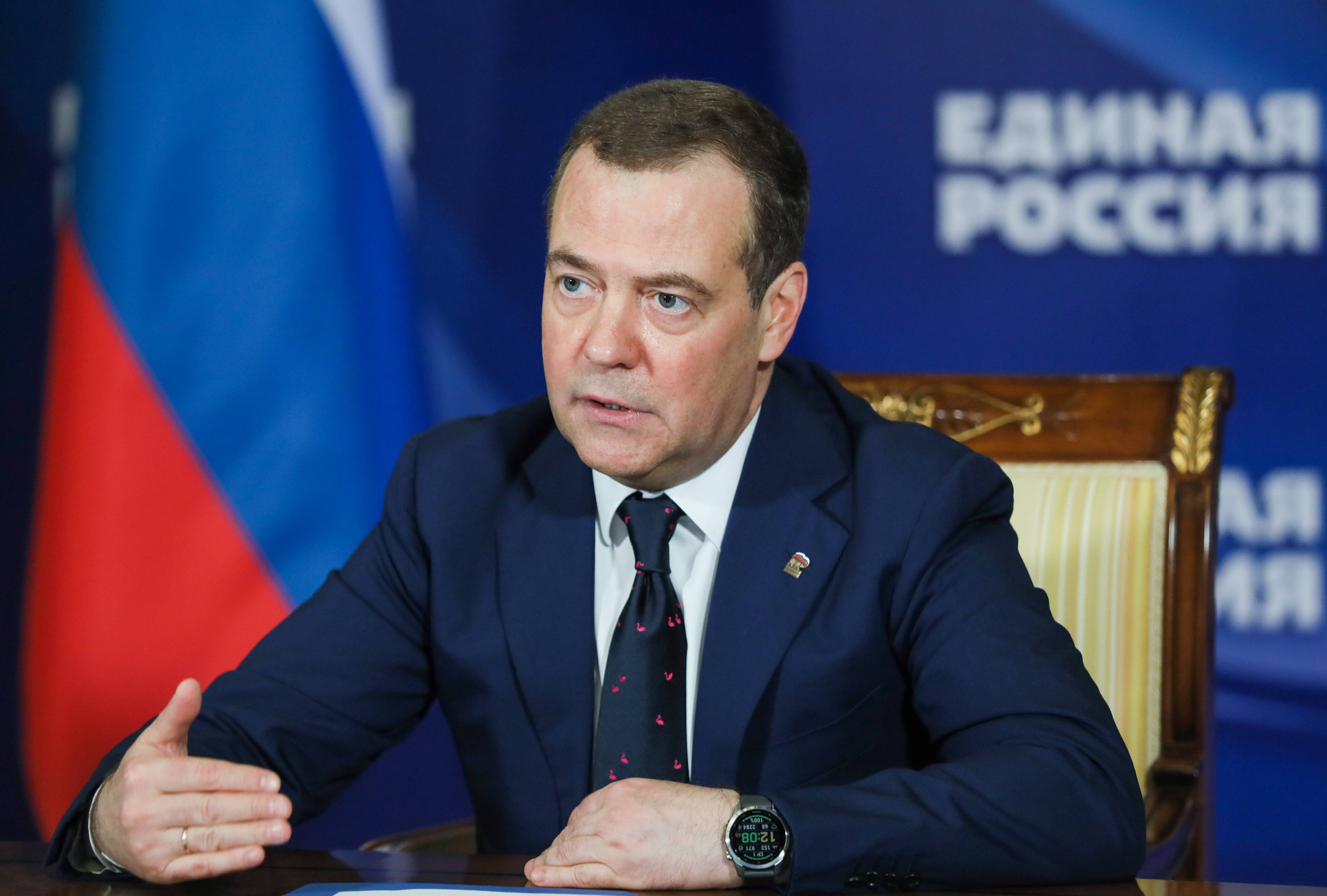 "Nur Atomwaffen können den Westen stoppen!" - Ehemaliger russischer Präsident Medwedew droht erneut