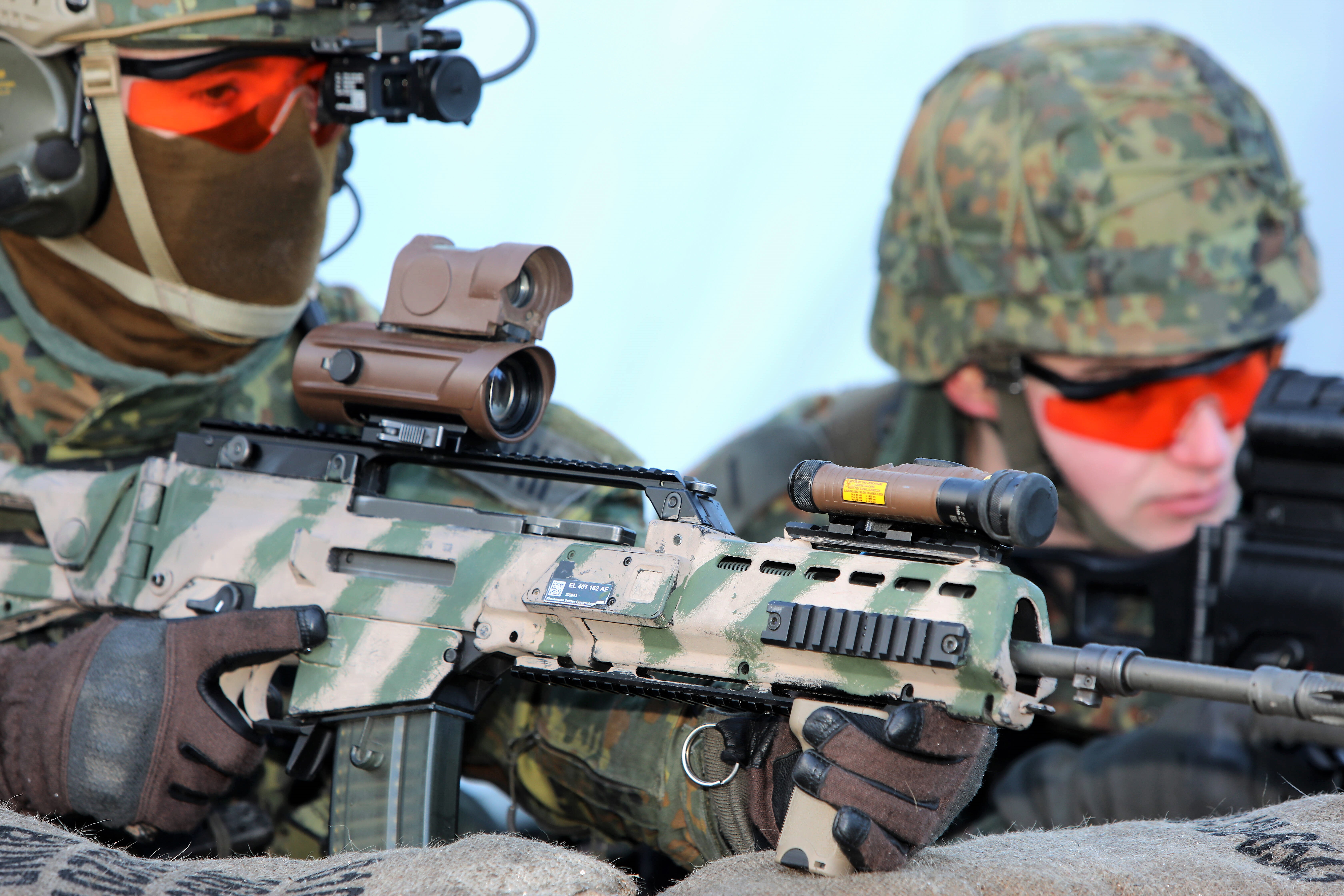 Bundeswehr probt für den Ernstfall - Video auf YouTube zeigt Panzer und Soldaten in Aktion!
