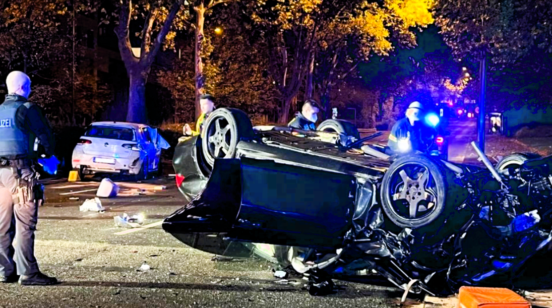 Horror-Unfall! 2 Personen bei Frontalcrash gestorben