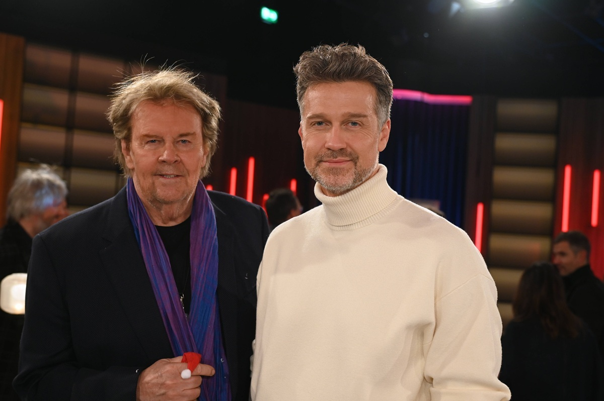 Howard Carpendale macht Sohn Wayne wegen kesser Ananas-Aktion lächerlich – Fans lachen laut