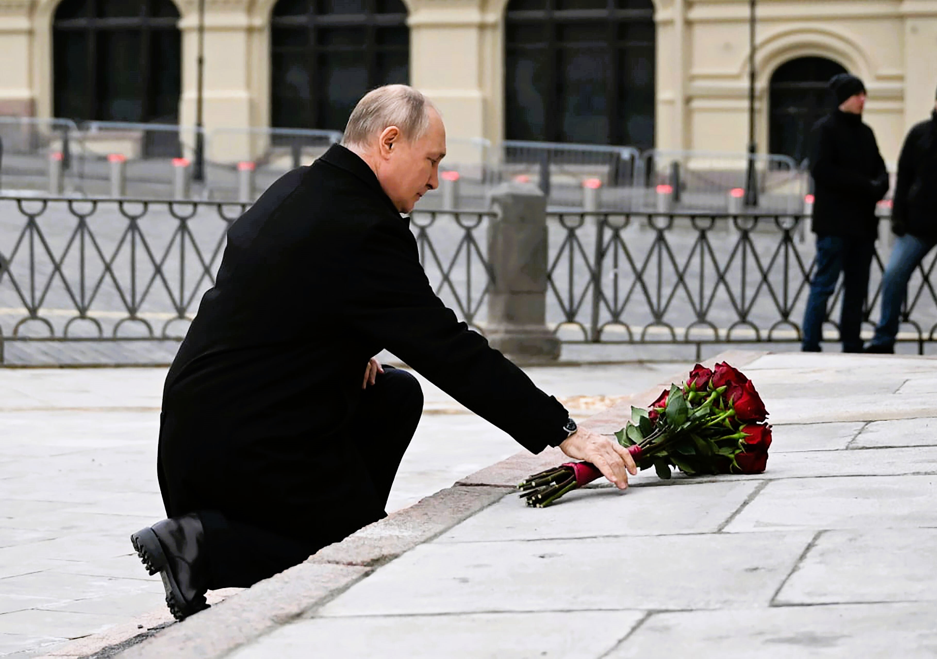 Mysteriöser Todesfall – Nächster Putin-Kritiker tot aufgefunden! Geschäftsmann stürzte wohl in den Tod