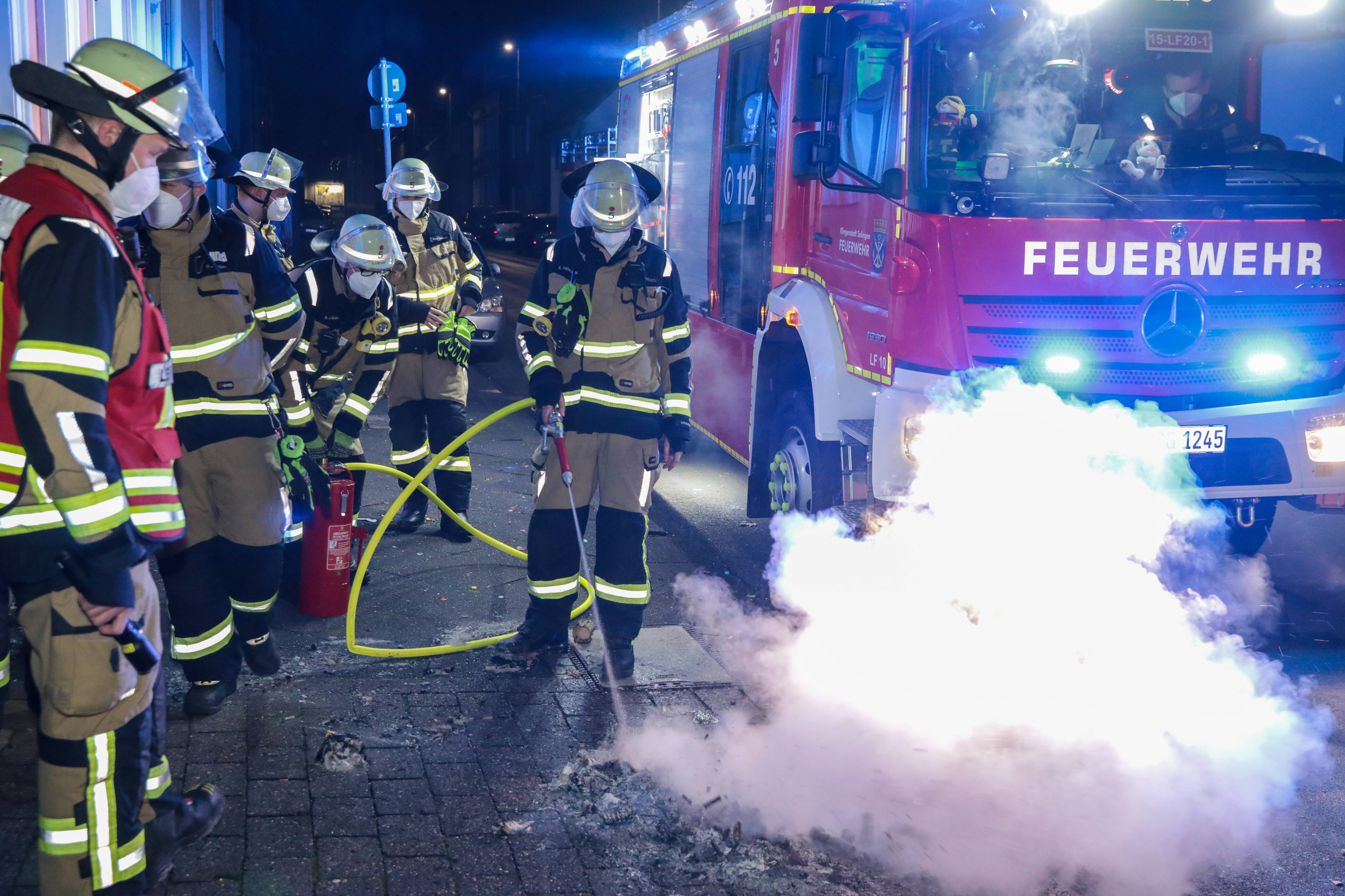 Dach von KIK-Filiale bricht ein und stürzt in den Laden! Mitarbeiter von Discounter verhindern Katastrophe