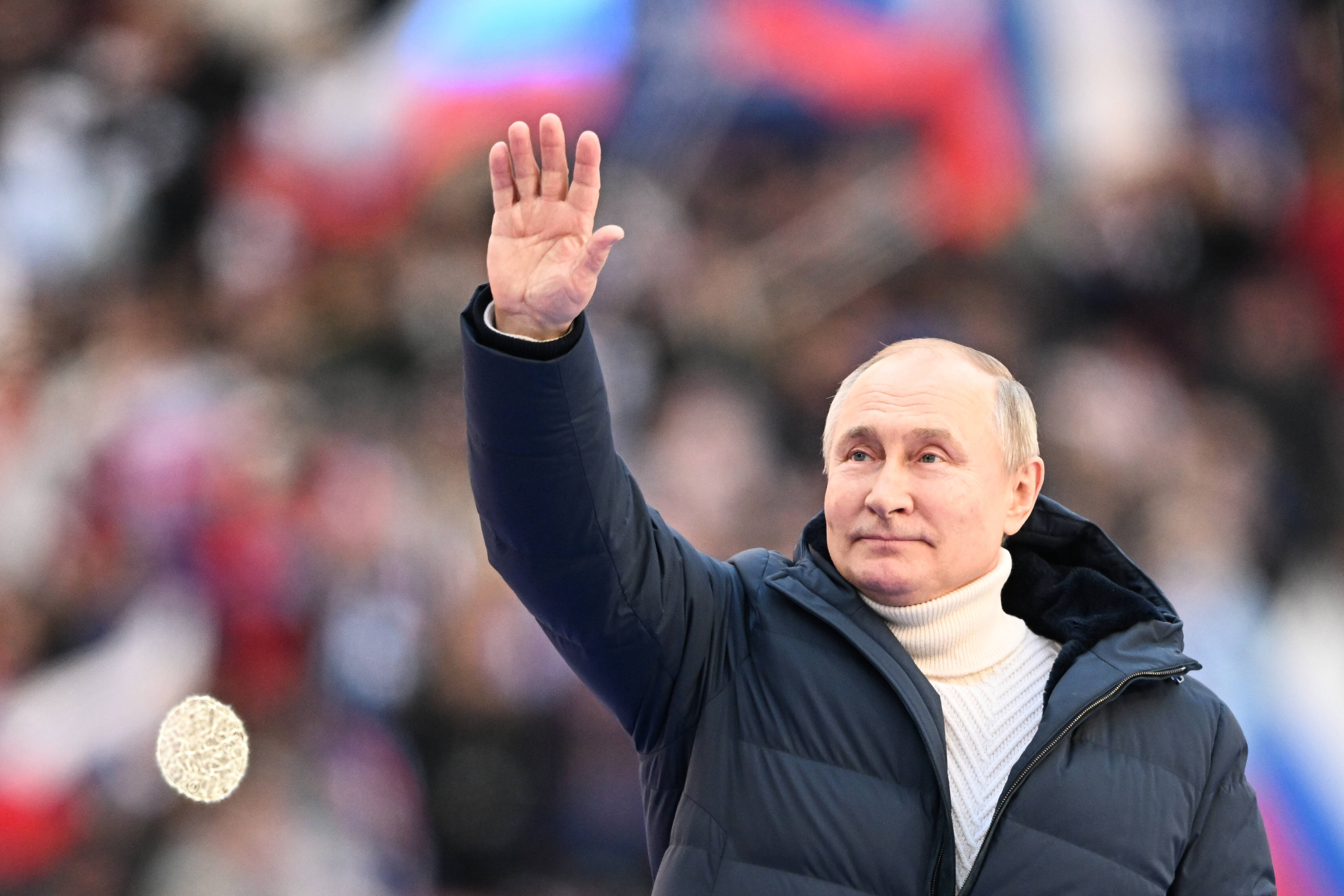Russland baut Schattenflotte um sein Erdöl zu verkaufen - So trickst Putin uns aus!