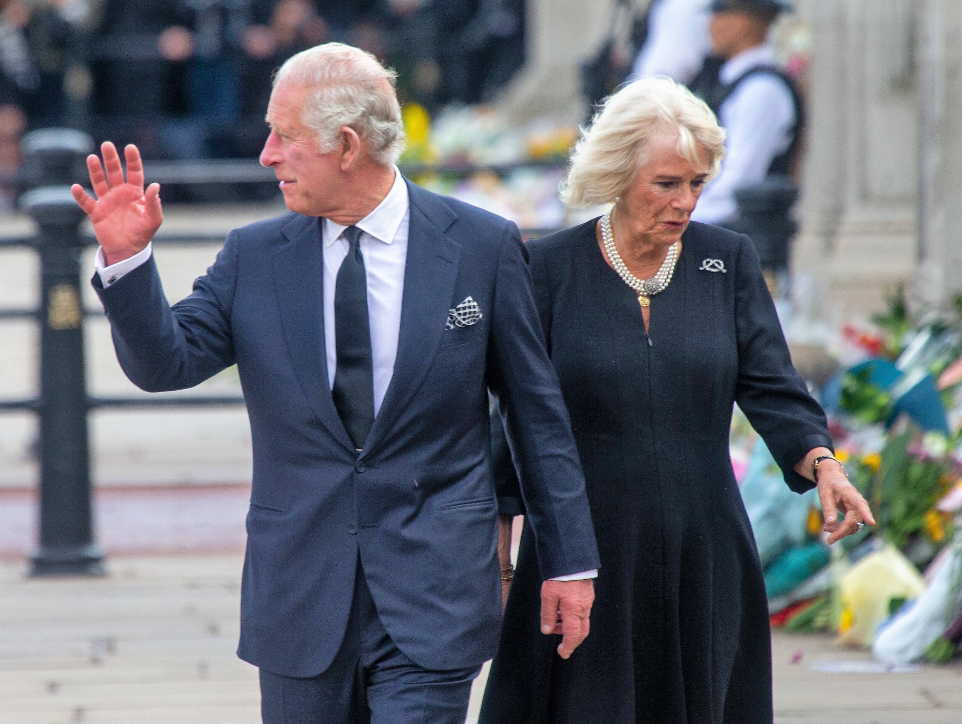 Familienzoff vor der Krönung? - Charles und Camilla gehen aufeinander los!