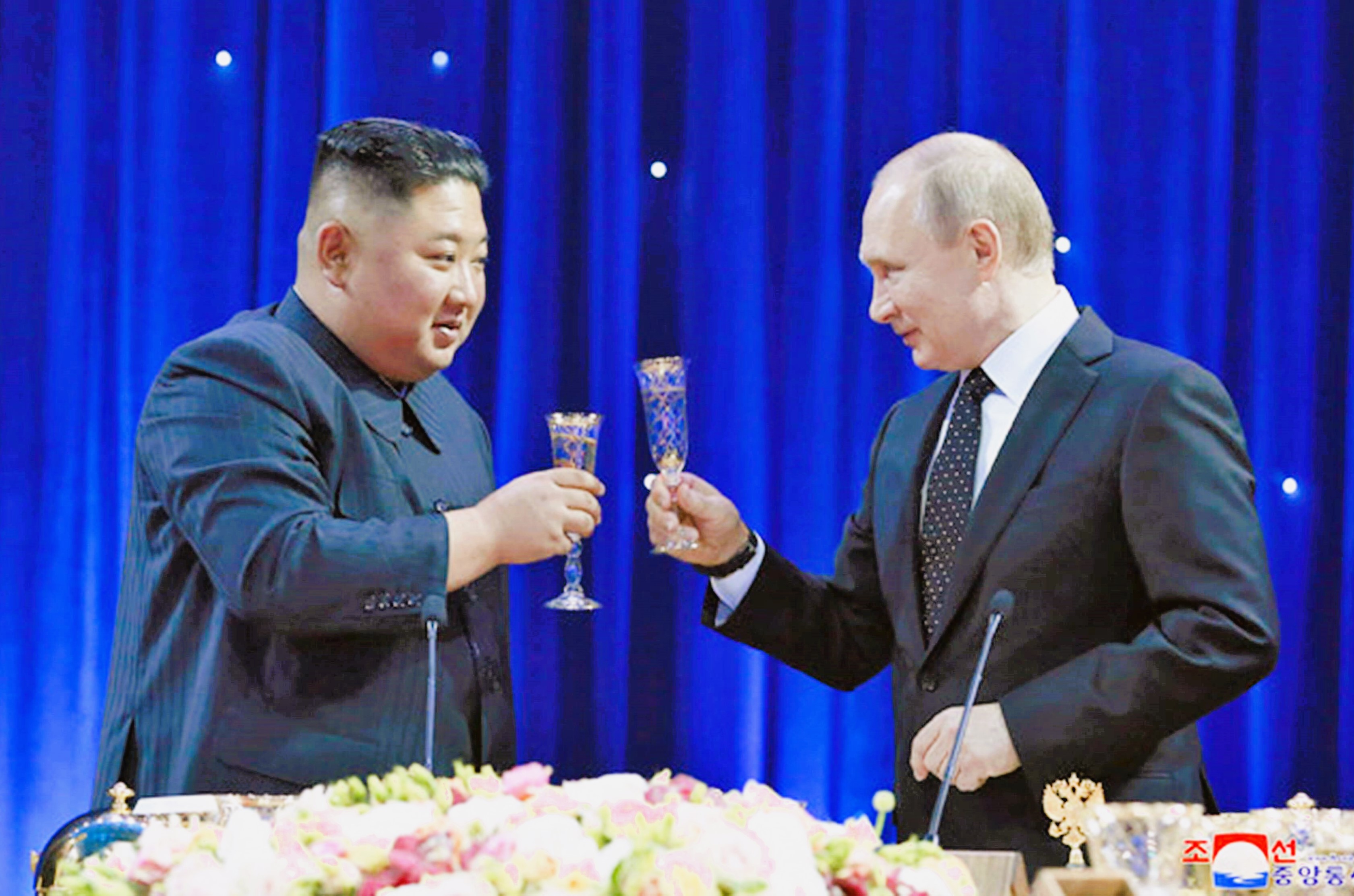 Bereitet sich Putin auf die Niederlage vor? - Ehemaliger CIA-Mitarbeiter äußert sich zu Putins Geständnis