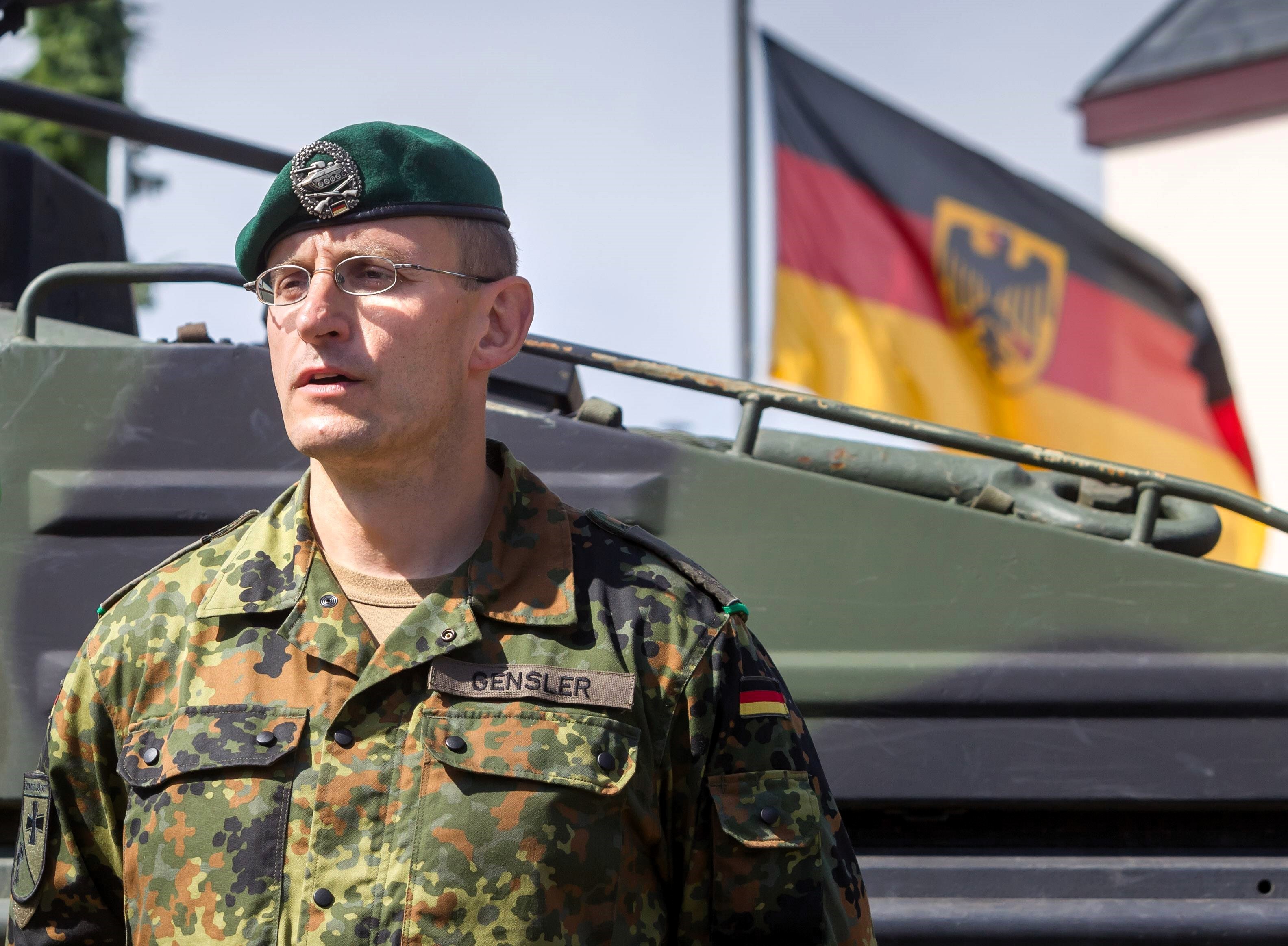 Eilmeldung! NATO verstärkt Truppen an der Ostflanke! Angst vor russischem Überfall in den baltischen Staaten!