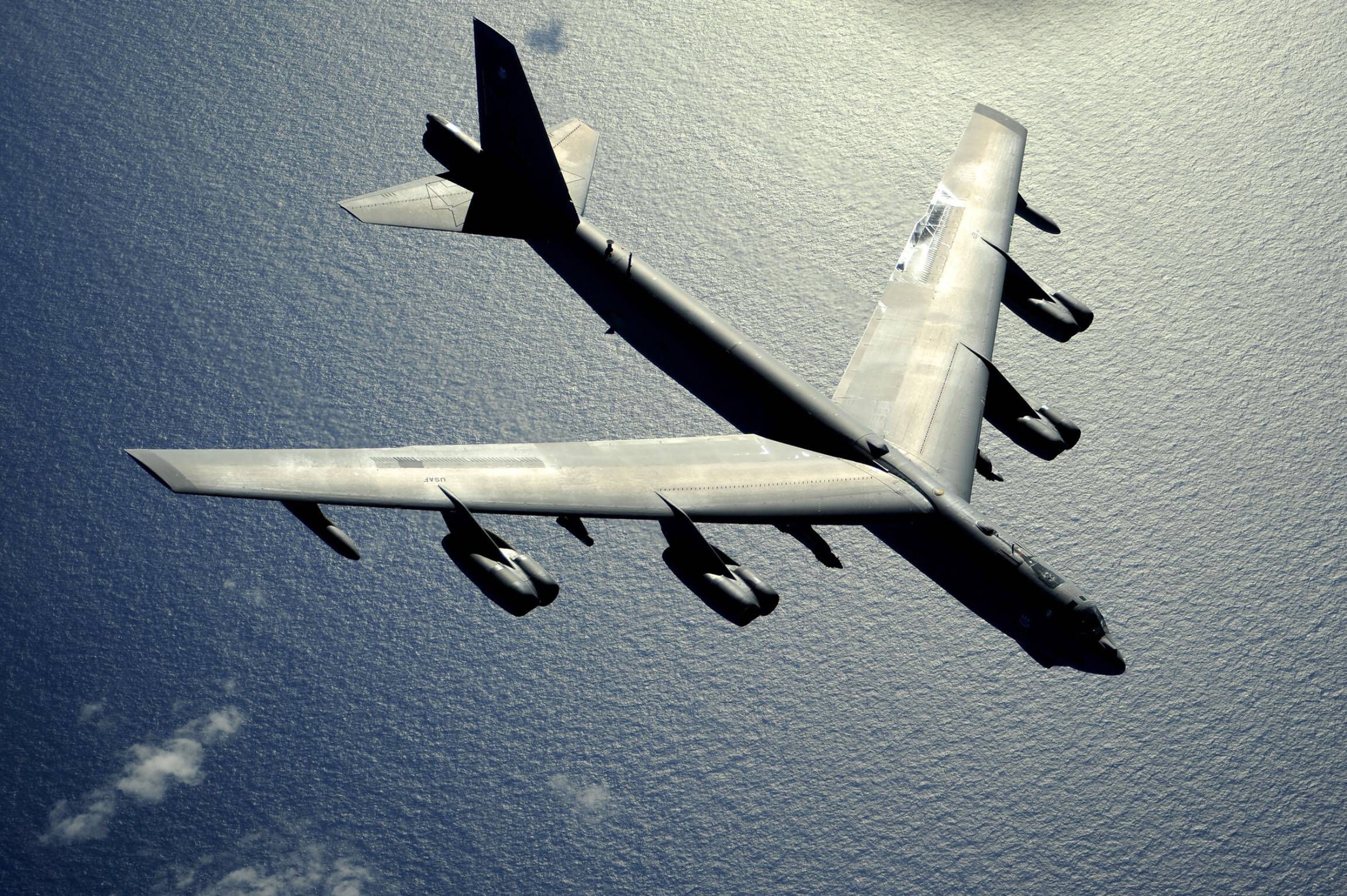 Russen-Bomber auf dem Weg in die USA! US-Kampfjets steigen zum Alarmstart auf!