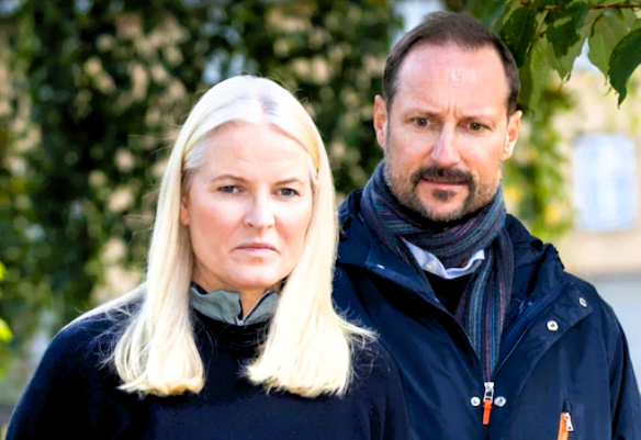 Prinzessin Mette-Marit bricht ihr Schweigen: „Das ist unfair“!
